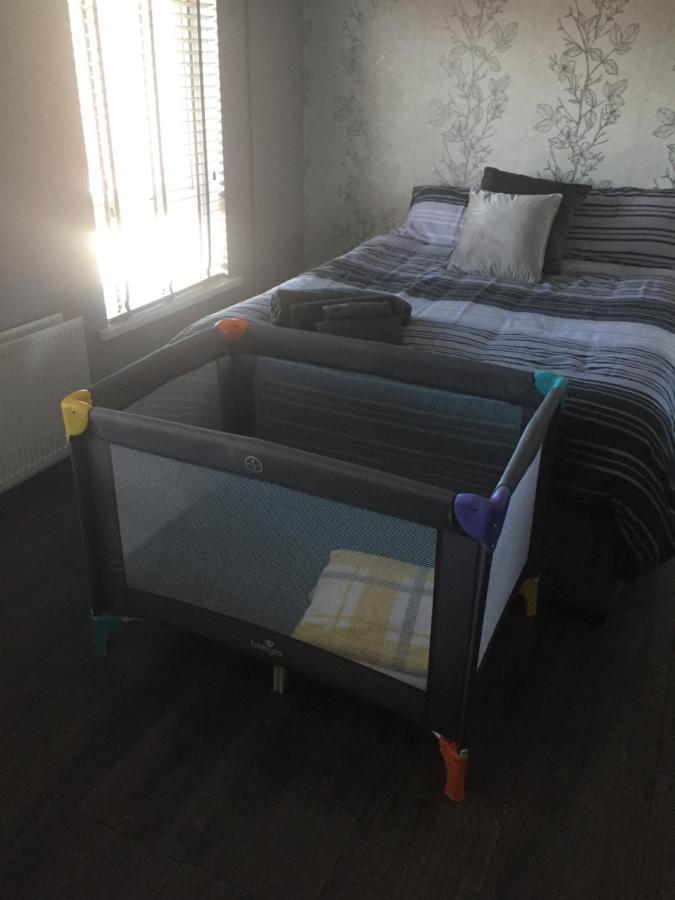 2 Bedroom House Belfast City Екстер'єр фото